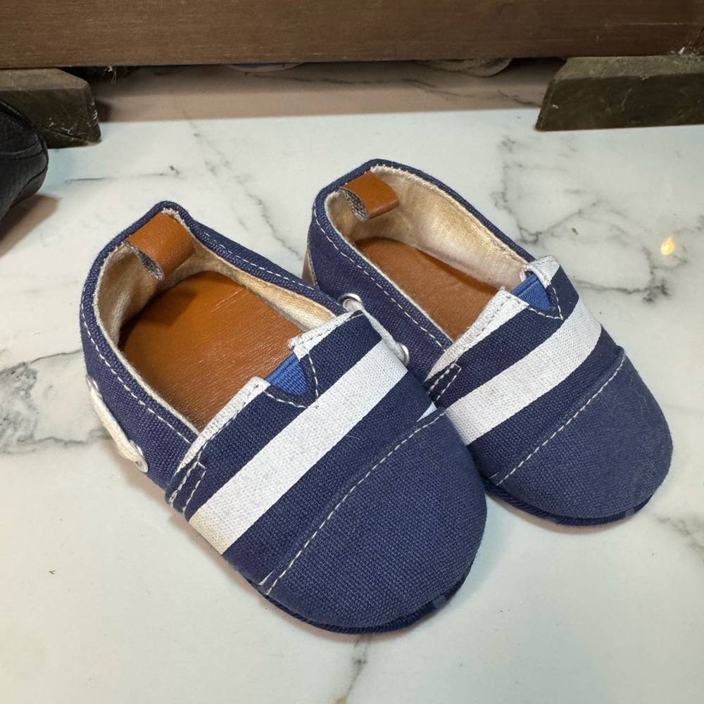 4/$15 Navy Blue and White Striped Infant Shoes